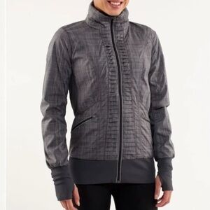 Lululemon Women’s Run Back On Track Jacket. Gray plaid. Size 4